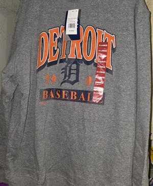 Official MLB Detroit Tigers Baseball Fleece Crew XLarge NWT